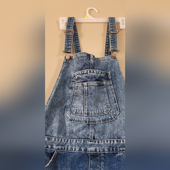 Zara Overalls TRF Blue Denim Womens Shorts Size L With Zipper On The Side - Picture 4 of 16
